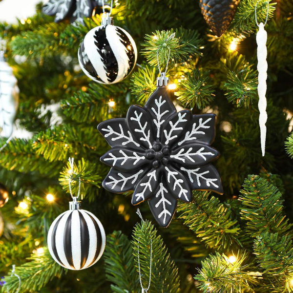 106-Piece Shatterproof Christmas Tree Ball & Novelty Ornament Set