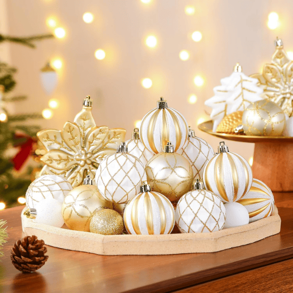 106-Piece Shatterproof Christmas Tree Ball & Novelty Ornament Set